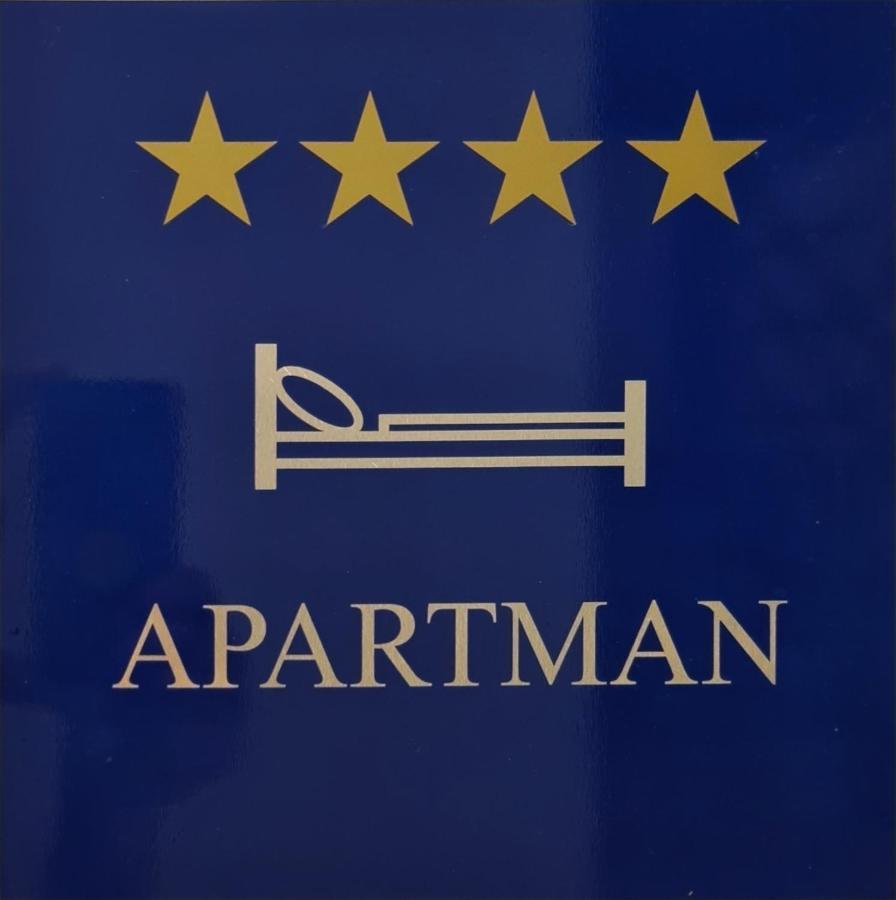 Apartman Marcelina 1 With Private Pool Trogir Exterior foto